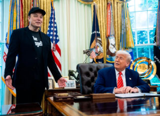 Musk pide que se impugne a Trump mientras se intensifica la disputa extraordinaria