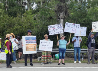 Llegan a Alligator Alcatraz los primeros migrantes entre quejas por condiciones inhumanas