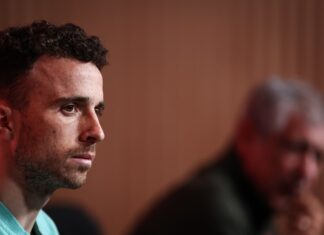 Messi y Neymar lamentan la pérdida de Diogo Jota