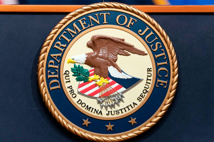 Qué-significa-la-pretensión-del-Departamento-de-Justicia-de-EEUU-de-revocar-ciudadanía-a-inmigrantes