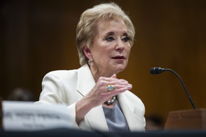 Universidad de Pensilvania vetará a atletas trans tras acuerdo con Gobierno de Trump