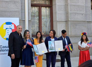 Venezuelans in Philadelphia celebrate their Independence by honoring distinguished communicators