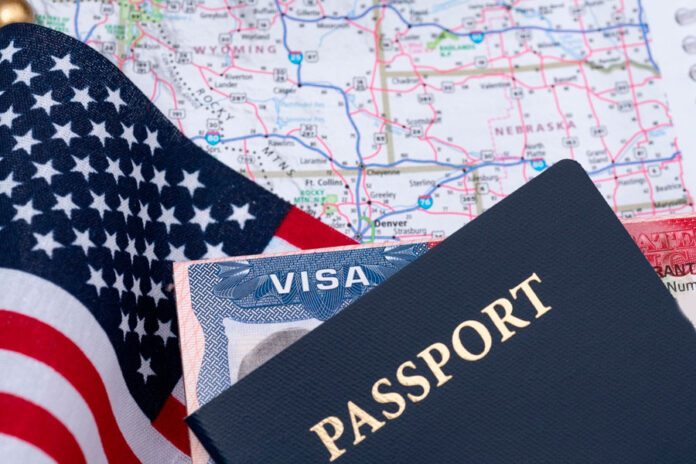 Visa-T-Qué-hacer-cuando-el-empleador-te-amenaza