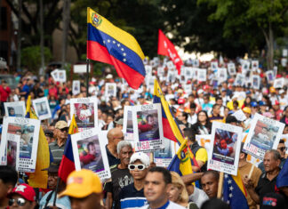 Chavistas celebran el retorno de migrantes y exigen la devolución de niños aún en EE. UU.