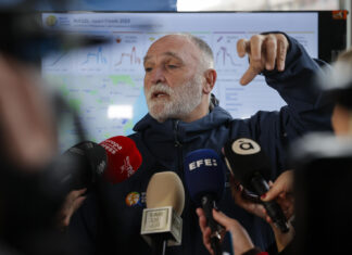 Chef José Andrés presenta propuesta para hacer frente al hambre en Gaza