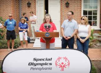 Governor Shapiro and first lady host third annual special olympics bocce tournament