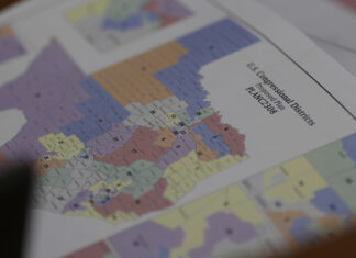 Los demócratas de Texas abandonan el estado para impedir redibujar el mapa electoral