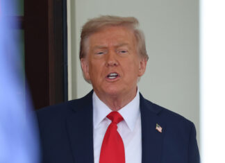 Amnistía Internacional denuncia uso de IA por Administración Trump para deportar migrantes