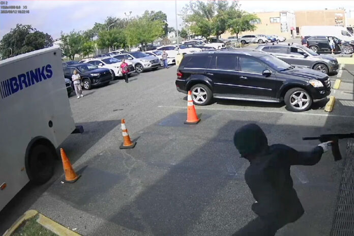 Armed-robbers-in-latest-Philadelphia-area-Brinks-truck-heist-took-$700,000 Armed