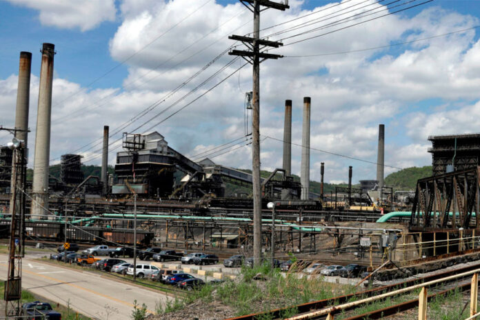 Explosion-at-US-Steel-plant-in-Pennsylvania-leaves-dozens-hurt-and-people-trapped-under-rubble