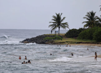 Huracán Erin amenaza con marejadas y corrientes de resaca en la costa este EE. UU. y Bahamas