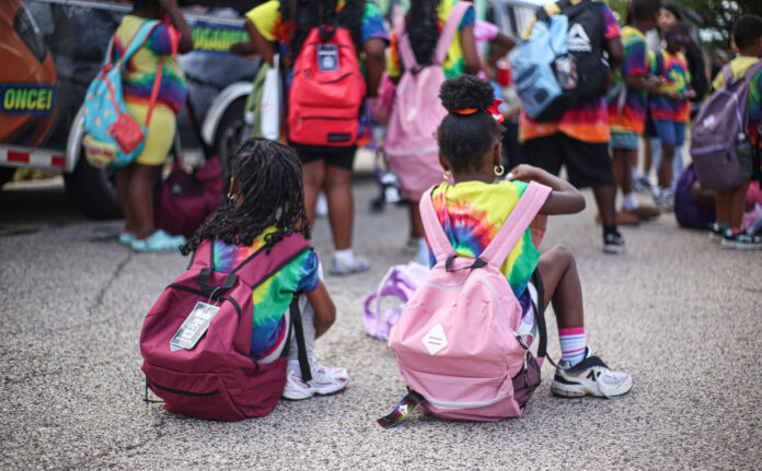 LOCAL St. Christopher Carnival foto 2
