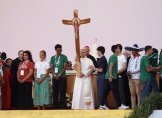 León XIV llama a «construir un mundo más humano» en un multitudinario Jubileo de Jóvenes