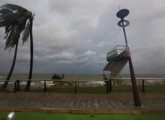 Cierran ocho puertos marítimos de Puerto Rico e Islas Vírgenes por llegada de huracán Erin