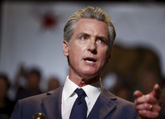 California joins battle against Trump over electoral maps in US electoral