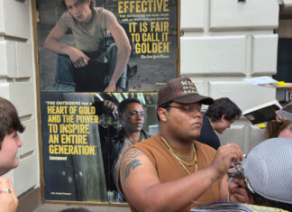 De “Outsider” a inspiración: el ascenso del nativo de Filadelfia Sky Lakota-Lynch en Broadway Broadway