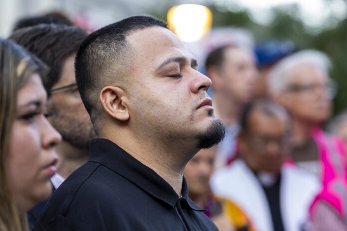 El salvadoreño Kilmar Abrego trasladado a un centro de detención de Pensilvania