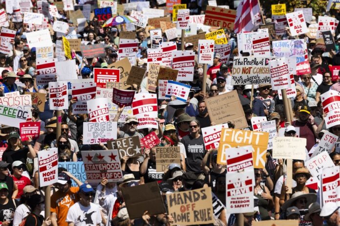 La capital de EE.UU. se moviliza en contra del Gobierno de Donald Trump
