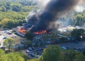 Tiroteo e incendio en iglesia mormona de Michigan deja 4 muertos y 8 heridos; abaten al agresor