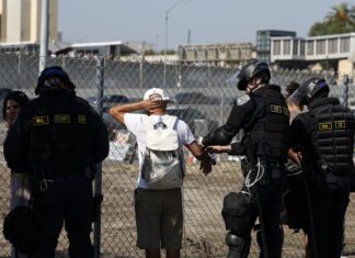 El Supremo de EE. UU permite arrestos migratorios en Los Ángeles tras recurso de Trump