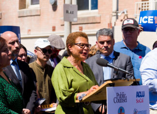 Fallo que permite redadas en Los Ángeles tendrá impacto nacional, dice alcaldesa Bass