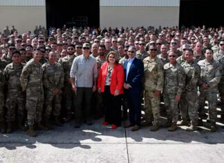 Independentista de Puerto Rico tilda de «sumisión» recibir al secretario de Guerra de EE. UU.