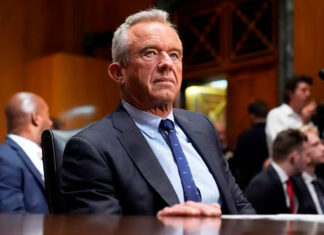 Lo que muestran las encuestas sobre la opinión de los estadounidenses sobre los mandatos de vacunas