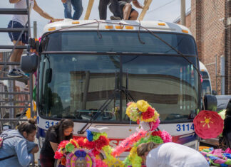 La Guagua 47 debuts at Feria del Barrio Guagua 47