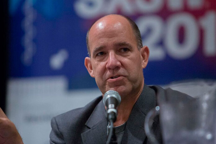 MSNBC-despide-al-analista-Matthew-Dowd