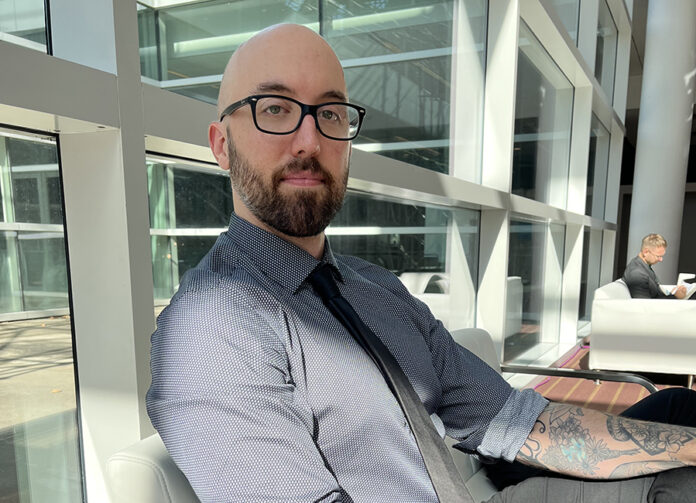 Public-health-extremism-Pete-Kurtz-Glovas extremismo