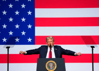 Trump y Hegseth declaran el fin de lo «políticamente correcto» en el Ejército de EE. UU.