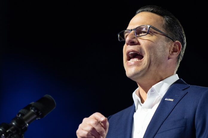 El gobernador Shapiro denuncia "condena selectiva" de Trump sobre violencia en EEUU gobernador