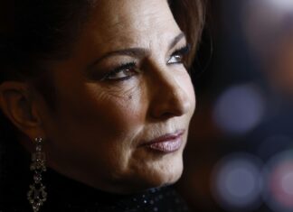 Gloria Estefan: cuando hay elecciones en EE. UU. paga los platos rotos el último inmigrante Gloria Estefan