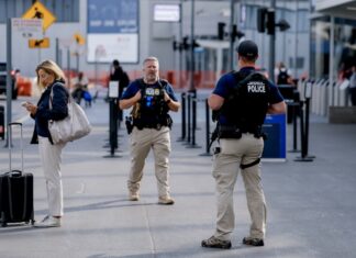 EE. UU. «no puede garantizar» que no habrá vuelos cancelados por el cierre del Gobierno vuelos