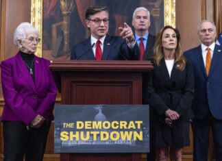 Congreso de EE. UU. vota por octava vez presupuesto, mientras se acercan las festividades Congreso