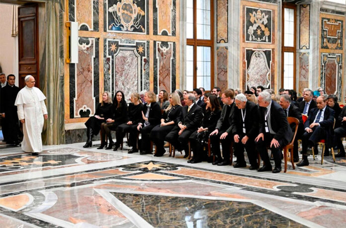 El-Papa-León-XIV-pide-proteger-la-salud-mental-juvenil-frente-a-la-IA