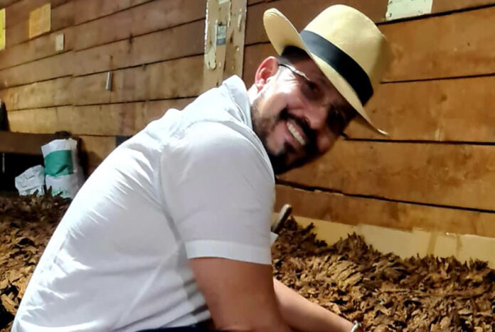 Locales Orlando Quevedo - HAYDEE. Foto 5 Orlando