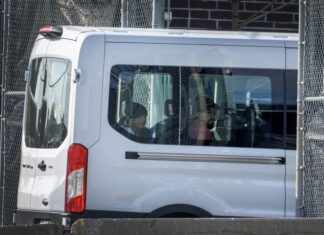 Suben a 130 los detenidos en operativo migratorio de Gobierno Trump en Charlotte