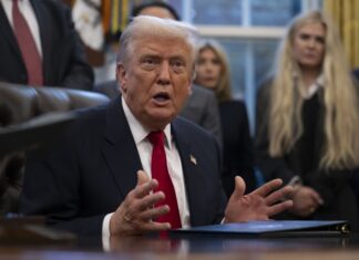 Trump presiona a Indiana para modificar mapa electoral y favorecer mayoría republicana