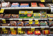 Consumo de ultraprocesados explicaría aumento de cáncer de colon en jóvenes, según estudio cáncer