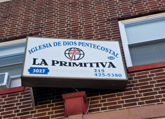 Iglesia La Primitiva lleva alimentos y pavos a la comunidad en Filadelfia La Primitiva