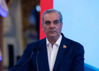 Abinader dice que en R.Dominicana «no existe» racismo y lamenta la muerte de niña haitiana