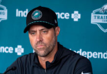 Aficionados enfurecidos vandalizan la casa del coordinador ofensivo de los Eagles Kevin Patullo