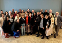 Clero hispano se reúne con Lozada para discutir iniciativa HOME