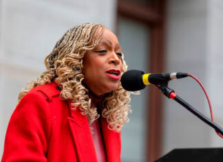 El Concejo Municipal adoptó una postura poco común contra la alcaldesa Parker al asignar más fondos de vivienda para los residentes más pobres de Filadelfia