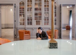 Kevin Guzmán: una voz bilingüe que nace en Filadelfia y abraza sus raíces latinas Kevin Guzmán