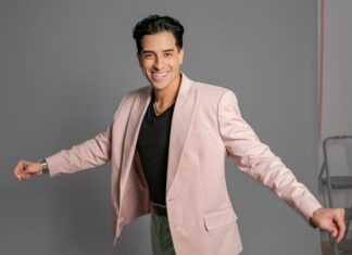 Kevin Guzmán: a bilingual voice born in Philadelphia that embraces his latin roots Philadelphia