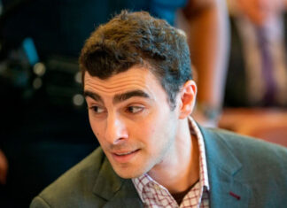 Mangione busca excluir pruebas en su juicio por asesinato del CEO de UnitedHealthcare