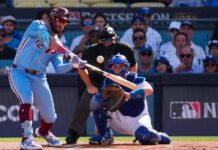 Nuevos contratos y recién nacidos van de la mano para Kyle Schwarber de los Filis