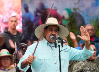 Putin ofrece «solidaridad» al pueblo venezolano mientras aumentan tensiones entre Maduro y EE. UU.